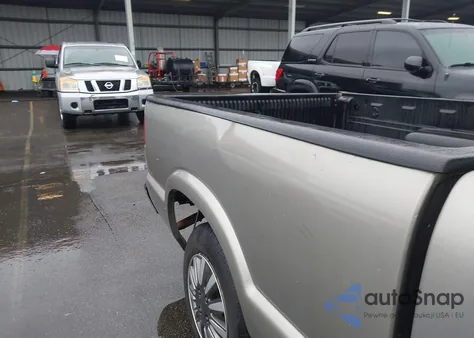 2002 GMC Sonoma Sl z USA, uszkodzony, nr VIN 1GTCS14W728153359